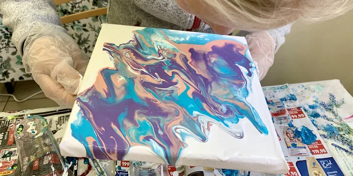 Zážitkové malování hravou technikou lití barev Pouring Acryl: 3 velikosti plátna