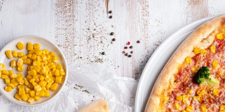 Turbo pizza: 1/4 pizzy podle výběru nebo voucher na 300 Kč na cokoliv