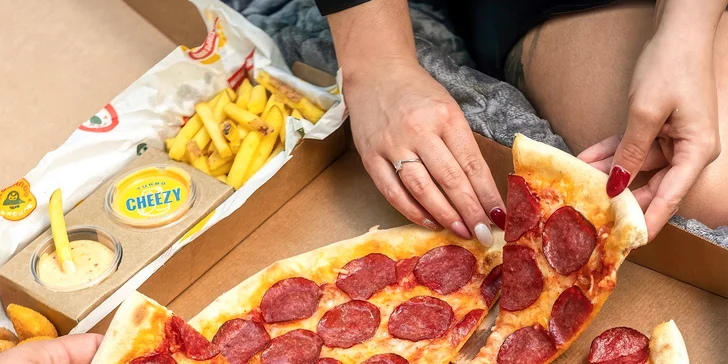 Turbo pizza: 1/4 pizzy podle výběru nebo voucher na 300 Kč na cokoliv