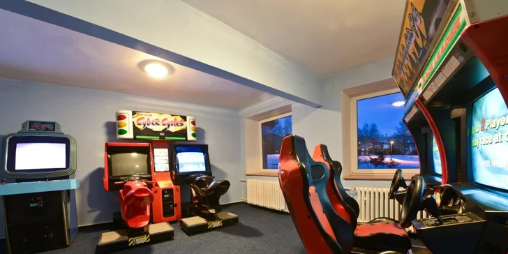 Zimní sportování i relax ve Vysokých Tatrách pro dva