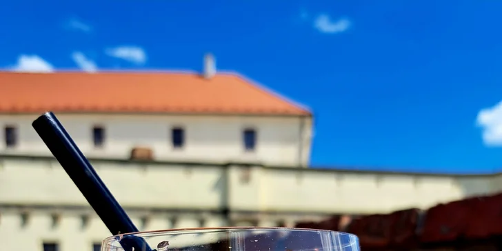  Rezervaci navíc nemusíte řešit – stavte se tu rovnou s voucherem. 