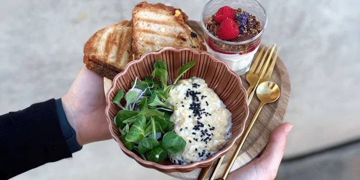 Snídaňový brunch ve vyhřívaném iglú uprostřed parku: menu pro 2-6 osob a super výhled