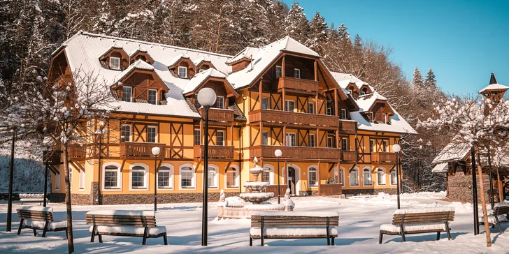 Kouzelná dovolená v srdci Pienin: pobyt v lázních s wellness, polopenzí a slevou na procedury