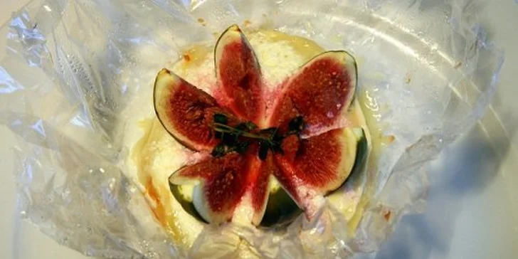 999 Kč za gourmet menu pro dva a luxusní víno v restaurantu Ladronka v původní hodnotě 2696 Kč. Pohádkový filet mignon a další lahůdky se slevou 62 %.