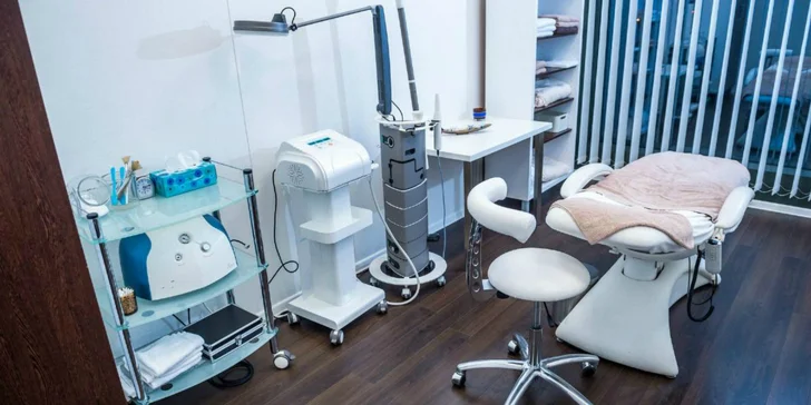 DERMACENTER & DENTALCENTER & PLASTICCENTER