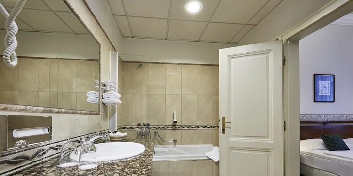 Kaštieľ Szidónia****