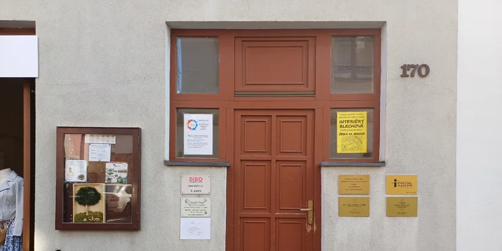 Dentální hygiena se nachází v centru Berouna, jen 2 minuty chůze z Husova náměstí. 