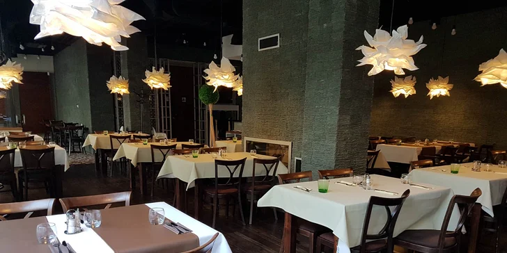 Cafe restaurant Four 4in