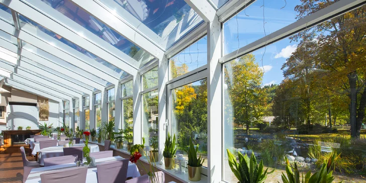 KÚPELE ČERVENÝ KLÁŠTOR Smerdžonka - Kúpeľná reštaurácia a wellness