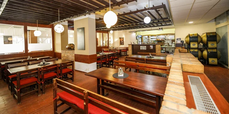 Otevřené vouchery na cokoli z jídelního menu v restauraci Opera: 500-2000 Kč