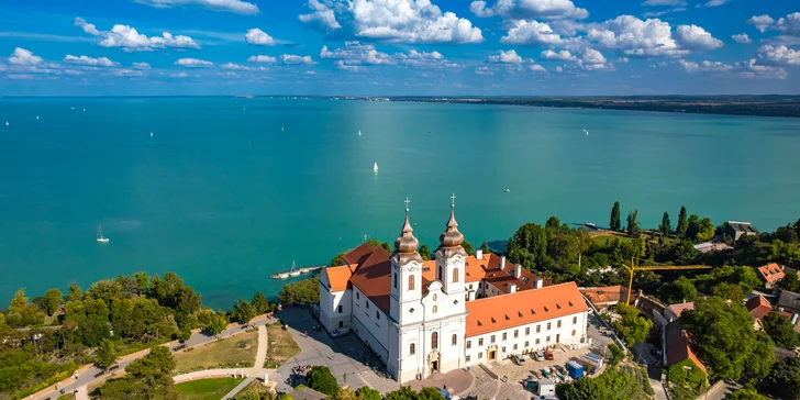 Jaro u Balatonu: 4denní zájezd do 3* hotelu s polopenzí a wellness