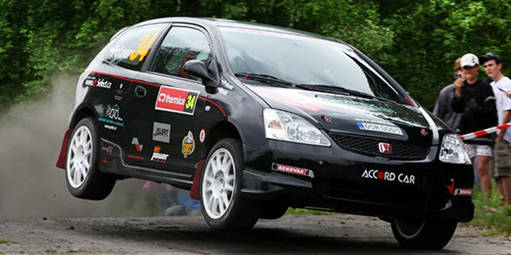 Rally jízda s profíkem i svezení ve vlastním voze