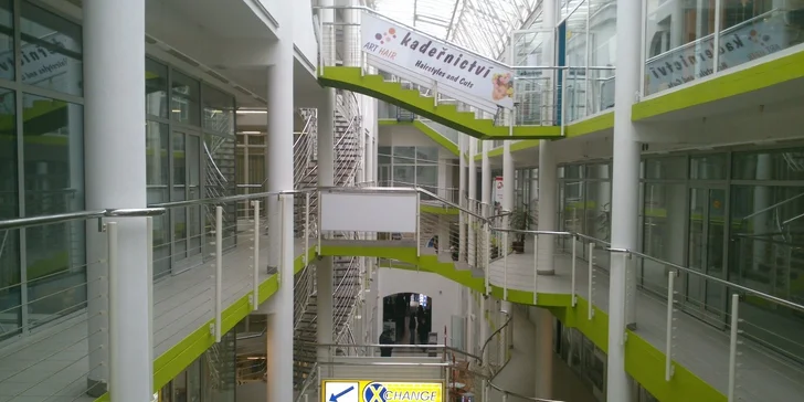 Manikúra a gel lak v samotném centru Prahy na Václavském náměstí