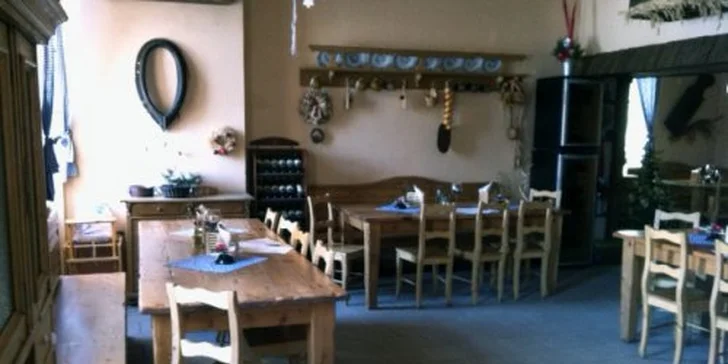 280 Kč za Chalupářský steak z krkovičky a velké pivo Radegast pro DVA v hodnotě 484 Kč. Gurmánský zážitek ve stylové, staročeské restauraci v centru Ostravy se slevou 41%.