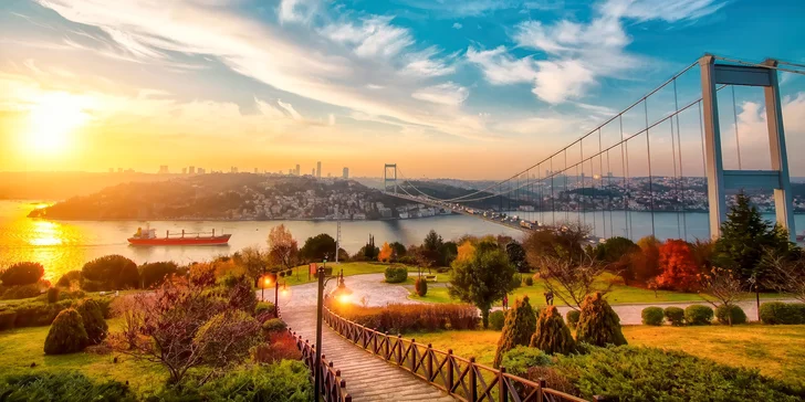 Velikonoční zájezd do Istanbulu: 4* hotel se snídaní, letenky i plavba lodí