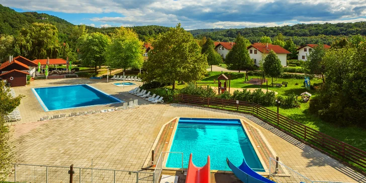 Rodinná dovolenka s polpenziou v apartmánovom resorte Villapark: deti do 15 rokov zdarma!