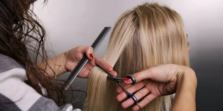 Kompletné kadernícke služby: strih, regenerácia, farbenie či brazílsky keratín