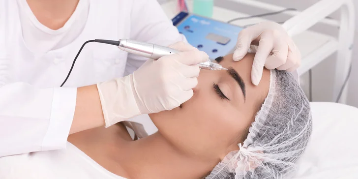Botox mihalníc, laminácia či permanentný make-up pier alebo obočia