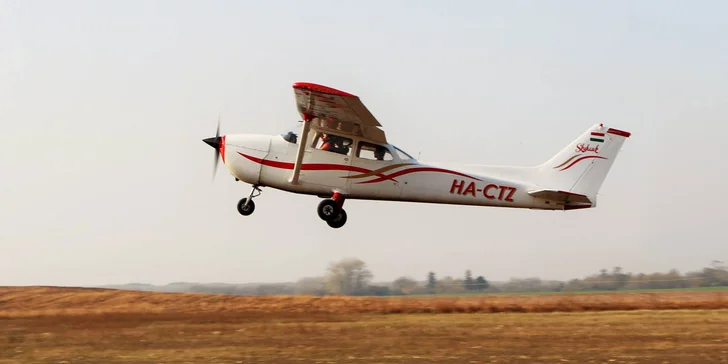 Zážitkový let aj s možnosťou pilotovania až z 5 letísk