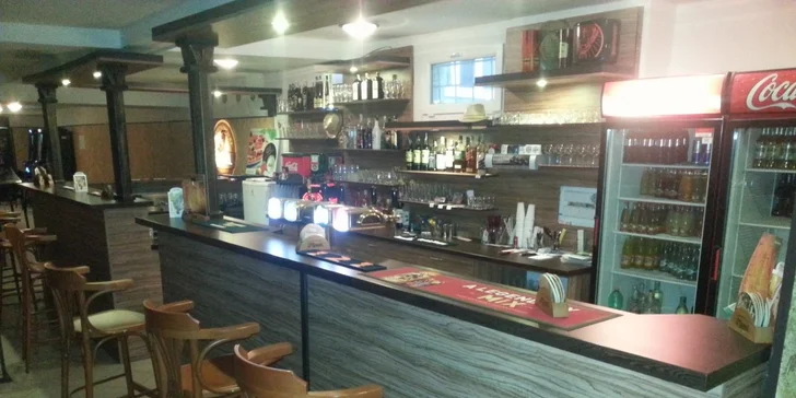 3 půllitry piva Kozel 11° v Magic Clubu v Libni