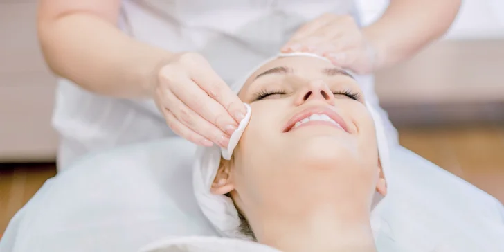 Manuálne hĺbkové čistenie či mikrodermabrázia v salóne Angelika