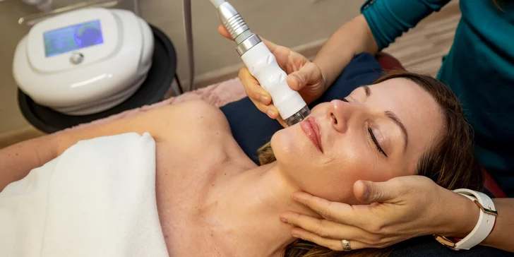 Rádiofrekvenčný lifting alebo kryoterapia tváre a dekoltu, aj permanentky