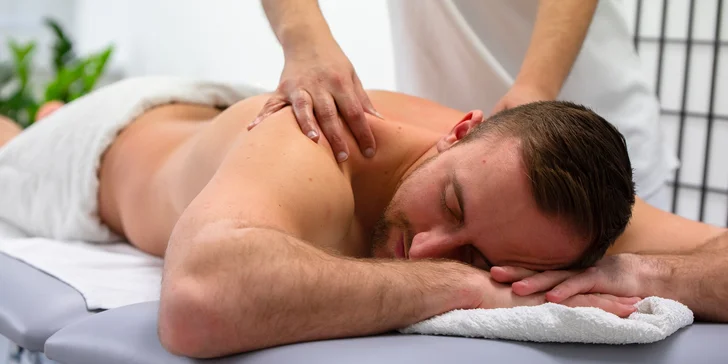 Rôzne druhy masáží od špičkového nevidiaceho maséra