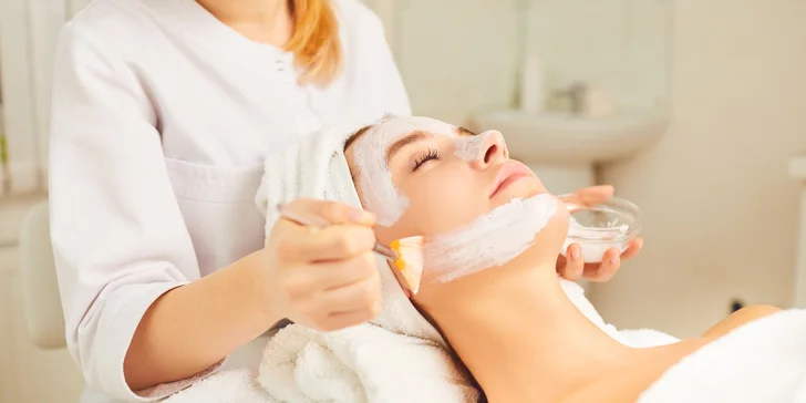 Kozmetické ošetrenia pre žiarivú pleť, depilácia alebo darčekový pukaz