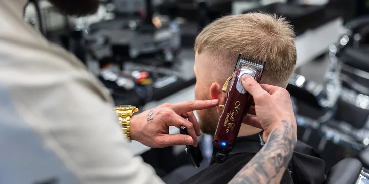 Strih, úprava brady či 2-hodinová kompletná barberská starostlivosť