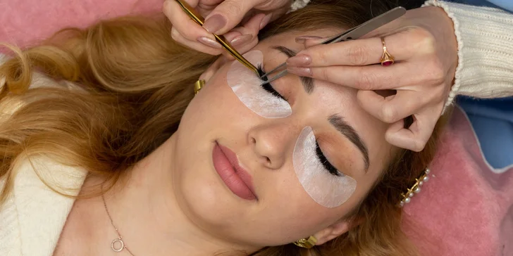 Krásne mihalnice a obočie: Lash lifting, laminácia, farbenie, 2D-3D mihalnice