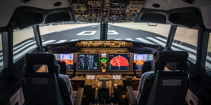 Letecký simulátor najpopulárnejšieho dopravného lietadla B738-M, ktorý je prvý a jediný na Slovensku!