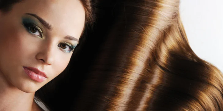 Kadeřnické balíčky. Melíry i brazilský keratin