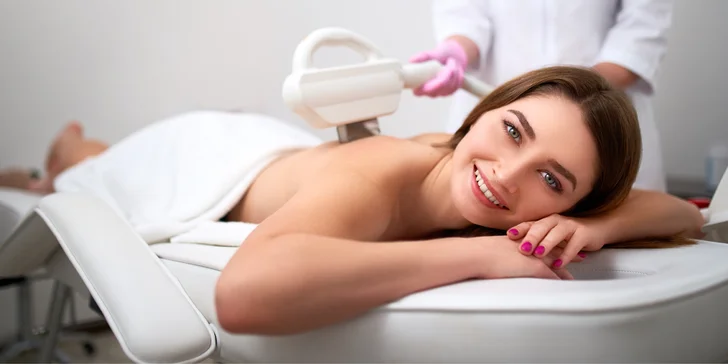 Ošetrenie pigmentových škvŕn s rádiofrekvenciou E-light