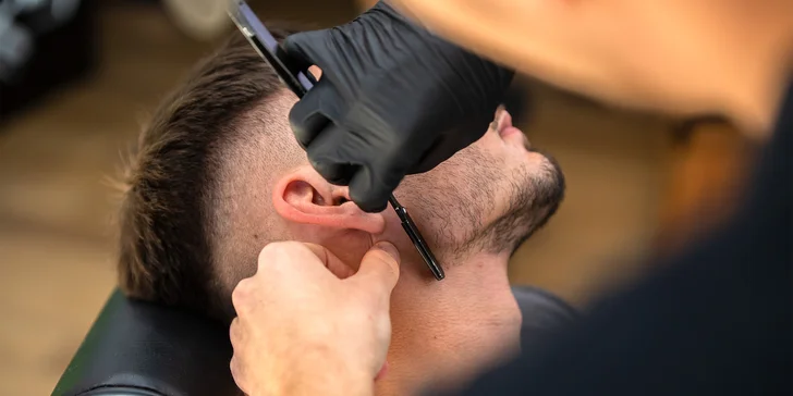 Pánsky strih, úprava brady alebo 2-hodinový barber balíček v centre mesta