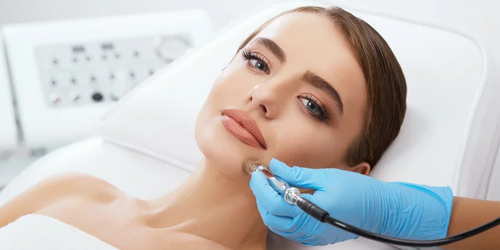 Pleťové ošetrenia v Lovely Beauty by LUNA: BB Glow, skinscrubber a diamantová mikrodermabrázia