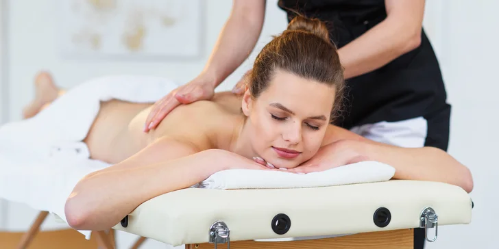 Relaxačná masáž celého tela alebo Reiki terapia