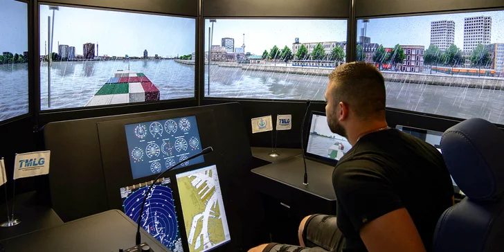 Zážitková jazda na profesionálnom lodnom simulátore - jeden z troch v Európe!