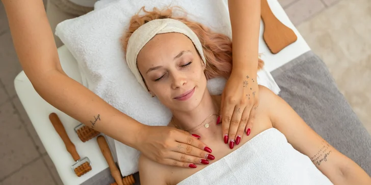 Relax a regenerácia pre tvár aj telo: Kráľovský peeling tela, maderoterapia, masáž i výhodné balíčky