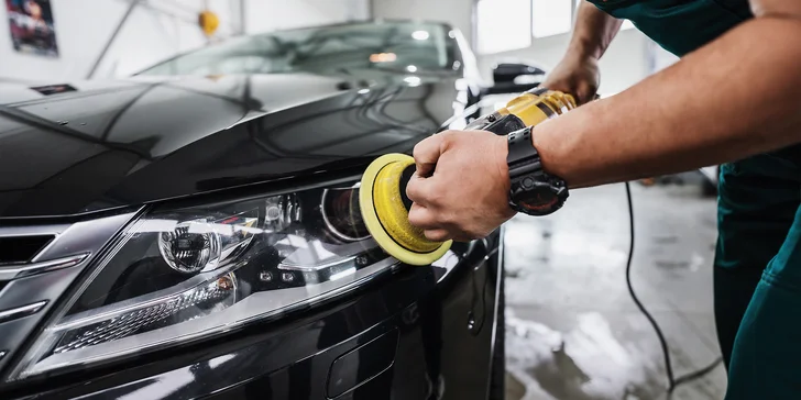 Renovácia a leštenie predných aj zadných svetlometov