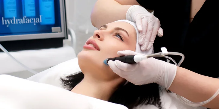 Revolučné ošetrenie Hydrafacial pre žiarivú a hydratovanú pleť