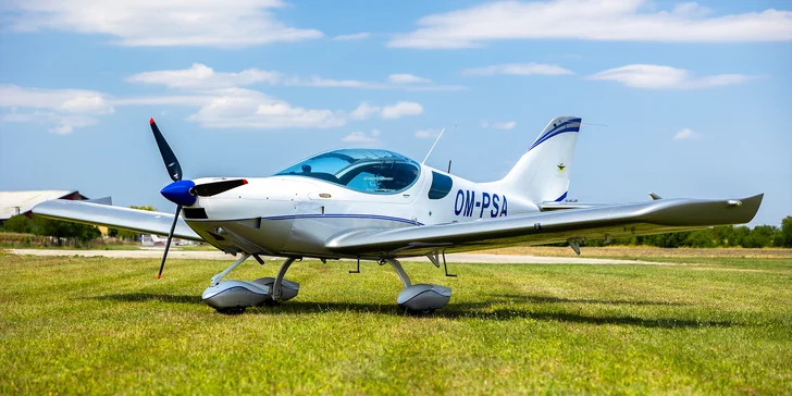 Zážitkový let lietadlom PS-28 CRUISER s možnosťou pilotovania