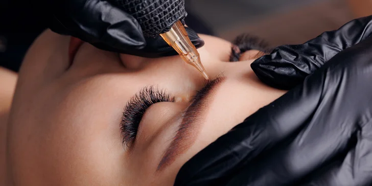 Úprava či laminácia obočia, lash liftig, permanentný make-up obočia alebo pier