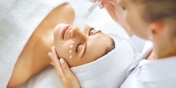 Kozmetické ošetrenia v Boho Beauty Clinic: Čistenie pleti, hydratácia, omladenie či hĺbkové čistenie Pro Facial