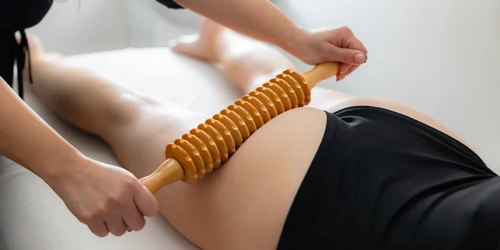 Maderoterapia alebo zoštíhľujúce LPG CELLU M6 ošetrenie tela