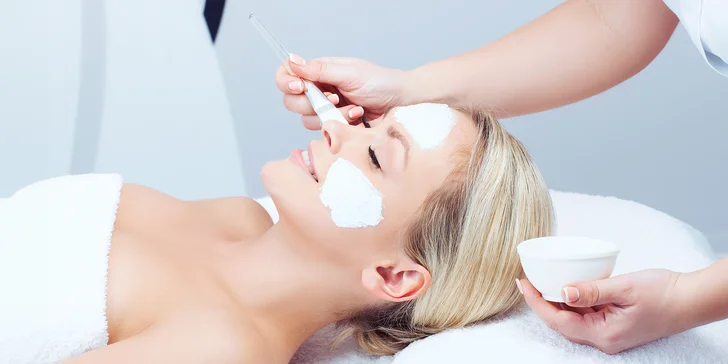 Darčeková poukážka v hodnote 30 alebo 50 € na všetky služby salónu