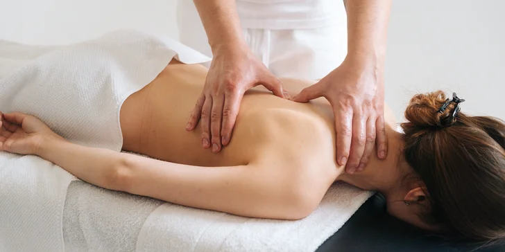 Klasická, športová alebo relaxačná masáž