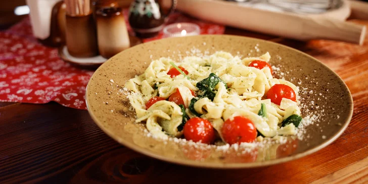 Stodola burger, richtársky tanier, cestoviny alebo panvica šéfkuchára