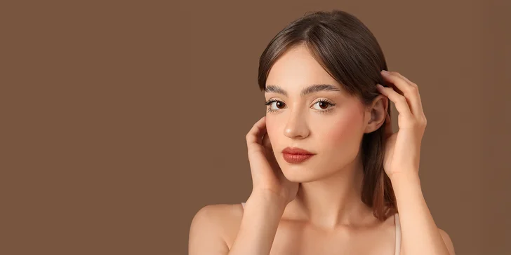 Kozmetické procedúry alebo lash lift s lamináciou obočia