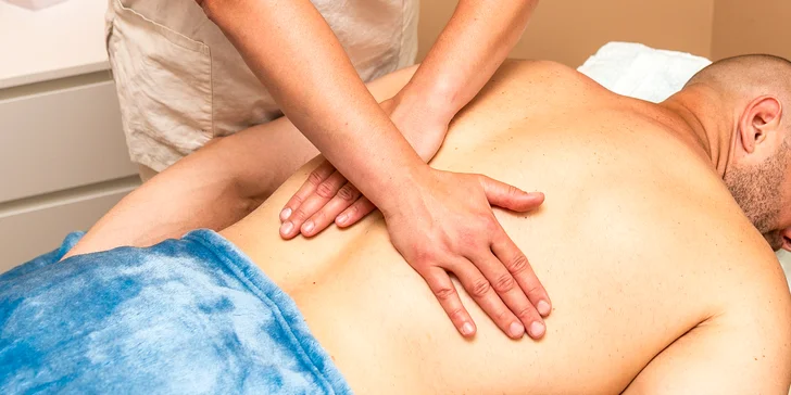 Klasická masáž, mäkké techniky či bankovanie v salóne Suetime