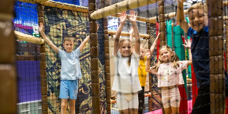 Vstupy do bláznivého detského sveta v STEAM FACTORY aj s pizzou, Kofolou a žetónmi do FUN GAME